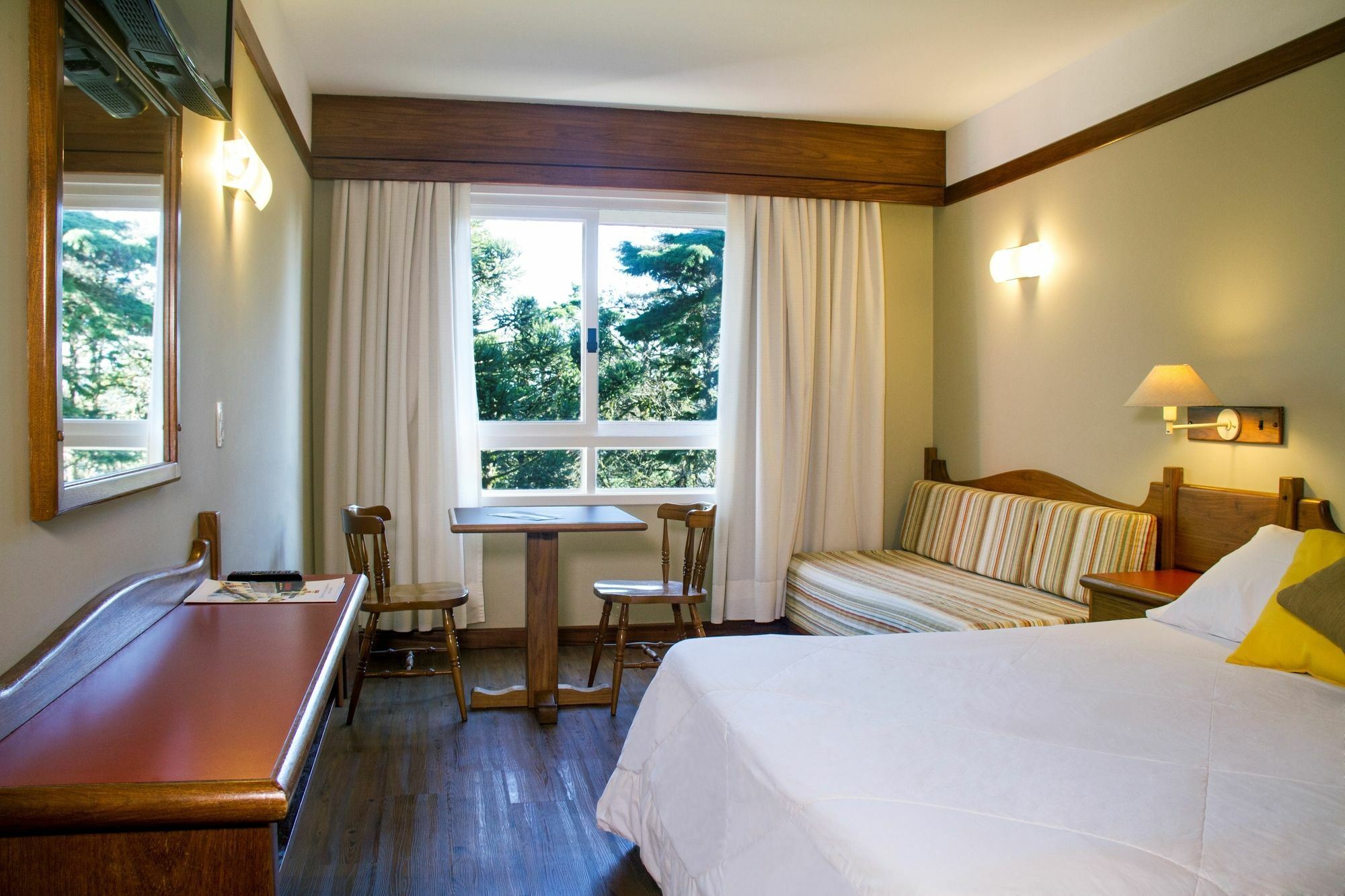 Tri Hotel كانيلا المظهر الخارجي الصورة